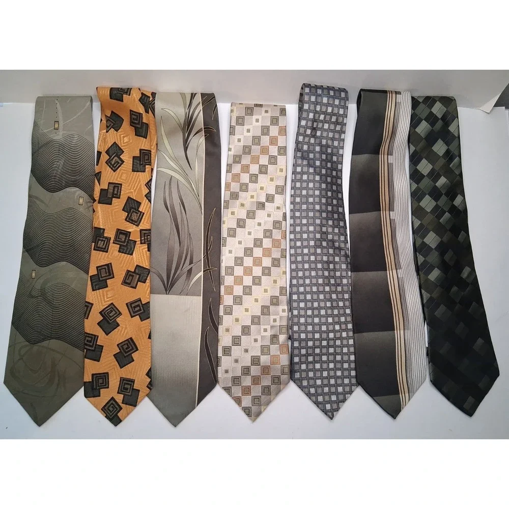 Lot of 7 Sage Green Neckties Name Brands Assorted Sizes Patterns Fabric NICE!